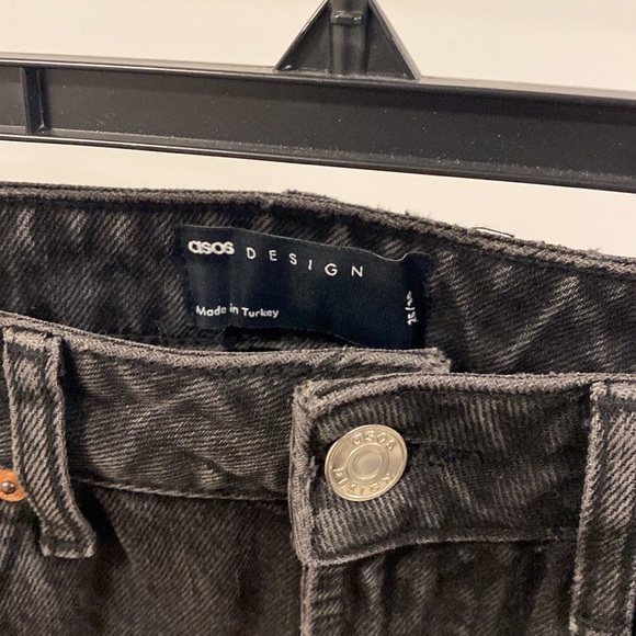 Black relaxed jeans - Picture 3 of 4